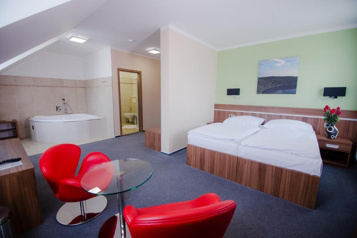 Hotel Jezerka Seč Εξωτερικό φωτογραφία