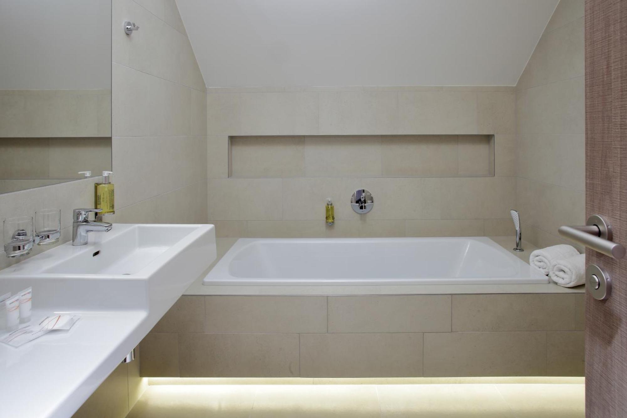 Hotel Jezerka Seč Εξωτερικό φωτογραφία